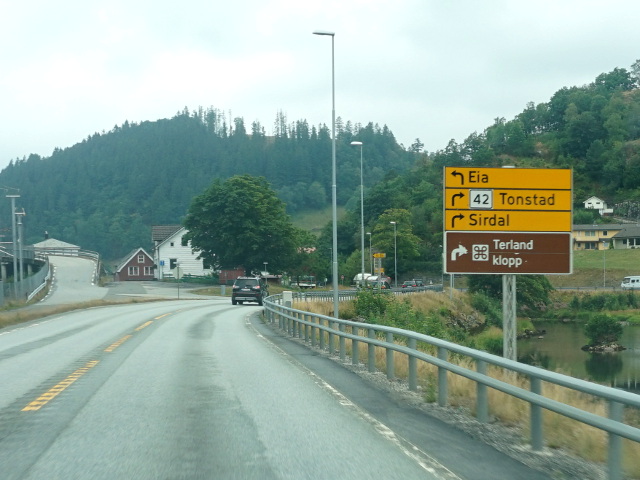 DSC01310x42