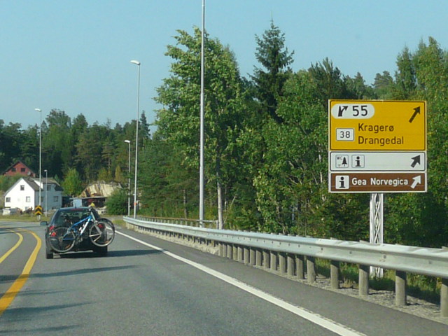 P1080556x38
