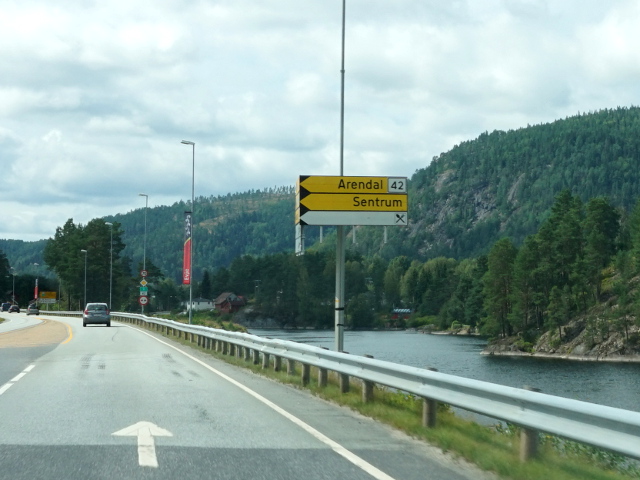 DSC04697x42
