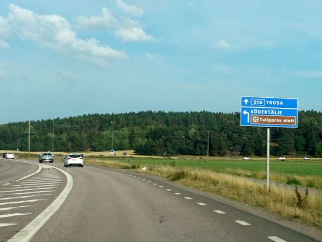 DSC01512x218