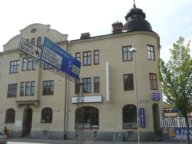 P1080852e4x76