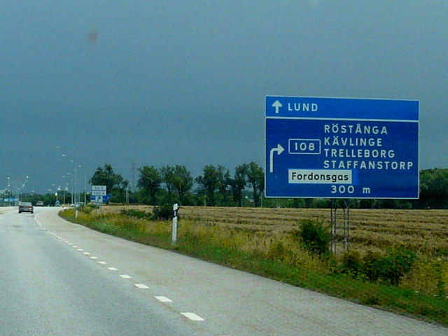 P1090266x108