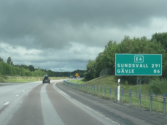 P1100549e4