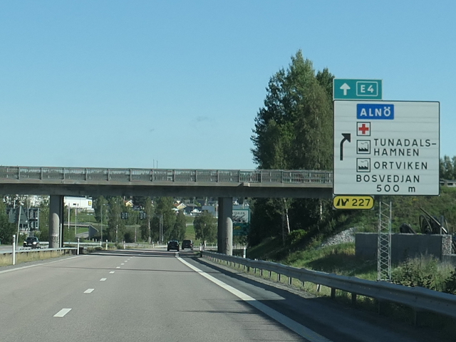 P1100580e4